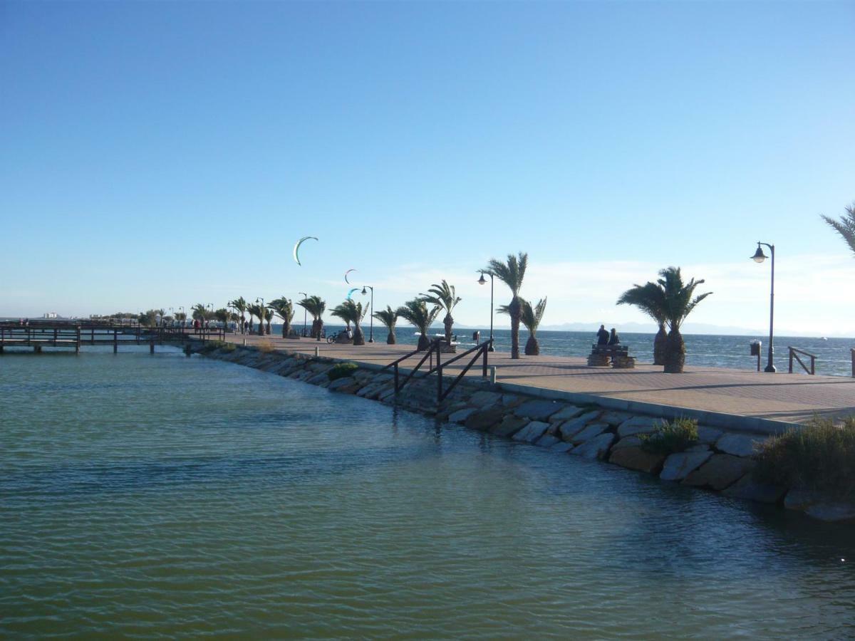 Chalet I Con Terraza En La Playa San Pedro del Pinatar Bagian luar foto