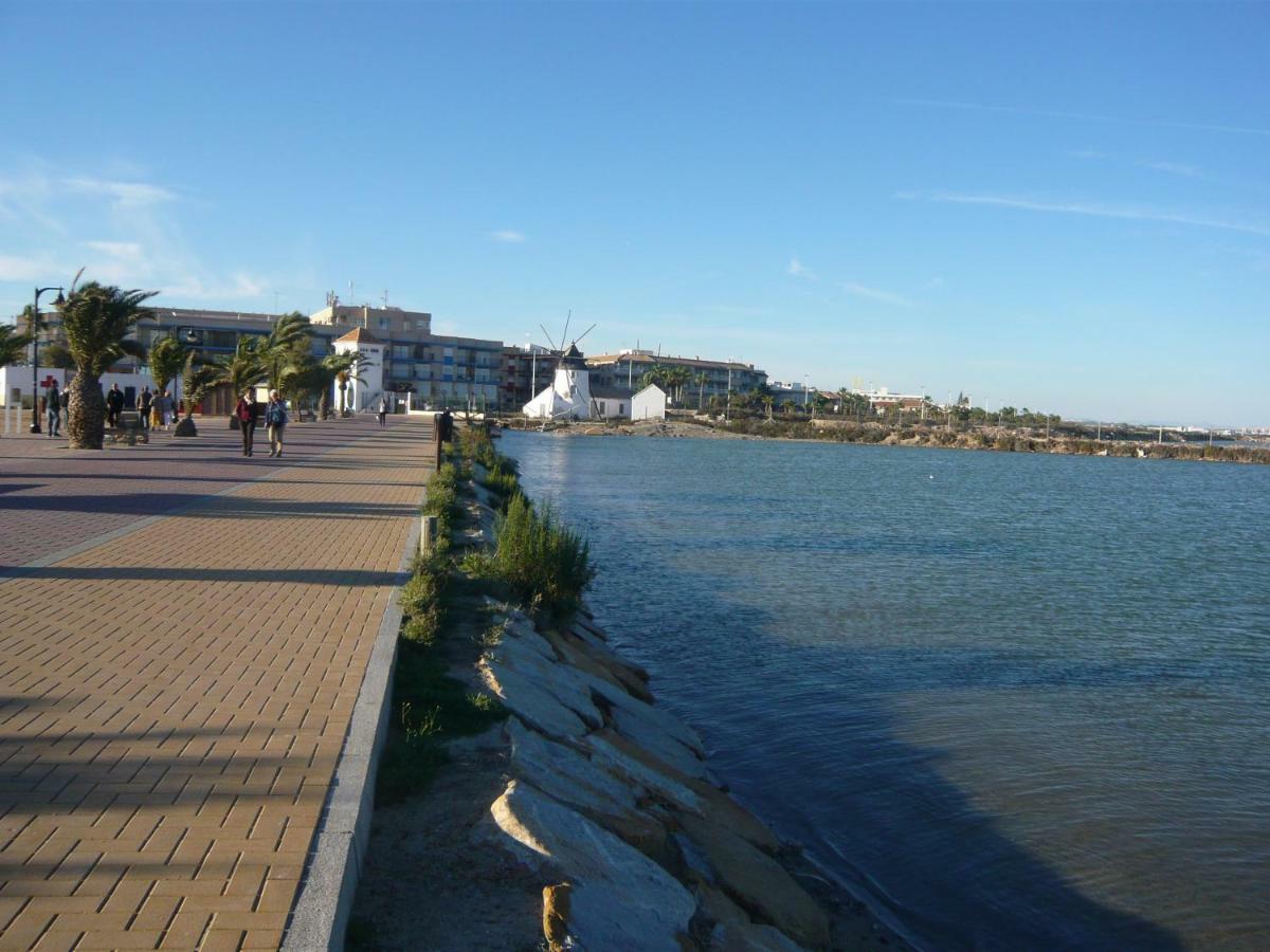 Chalet I Con Terraza En La Playa San Pedro del Pinatar Bagian luar foto